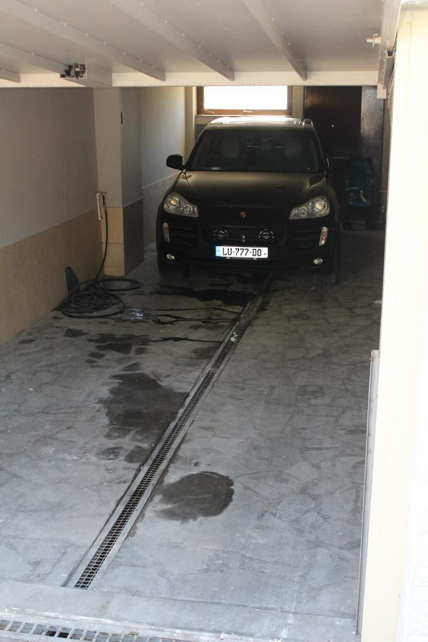 Leon Hotel Tbilisi Eksteriør billede
